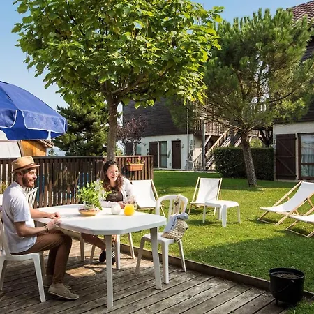 3p6 Lake Side Evian-les-Bains